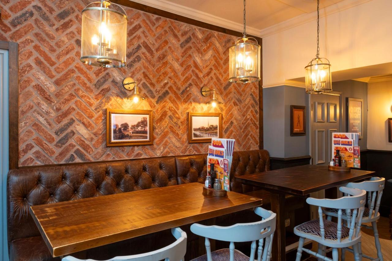 Charnwood Arms 호텔 콜빌 외부 사진